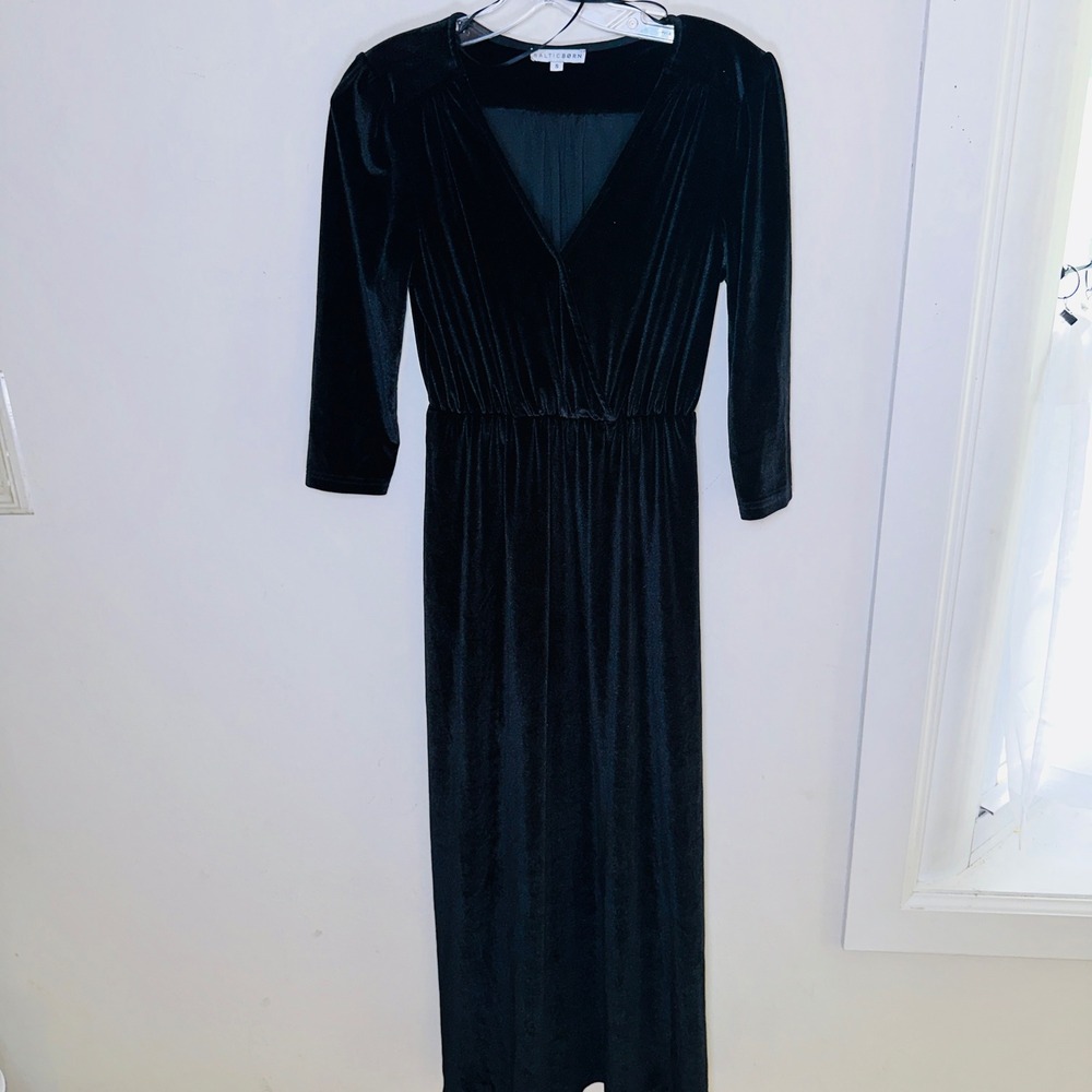 Baltic Born Velvet Wrap Maxi Holiday Dress V-Neck Formal Evening Gown Small
